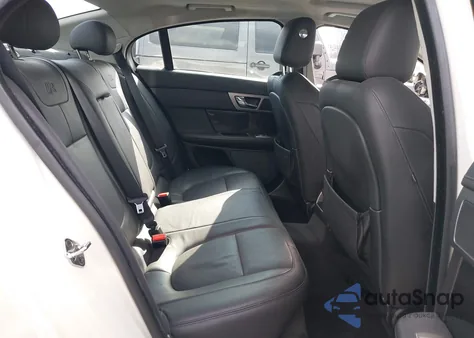 2010 Jaguar Xf Xfr из США, поврежденный, VIN SAJWA0JC4AMR49529